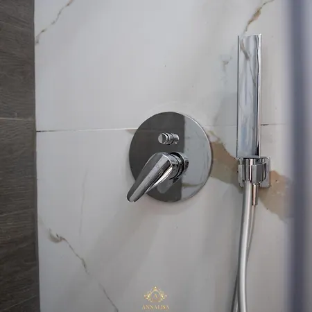 Annalisa Luxury 4* Neapol