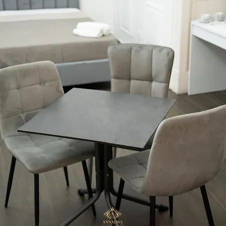 Annalisa Luxury 4* Neapol