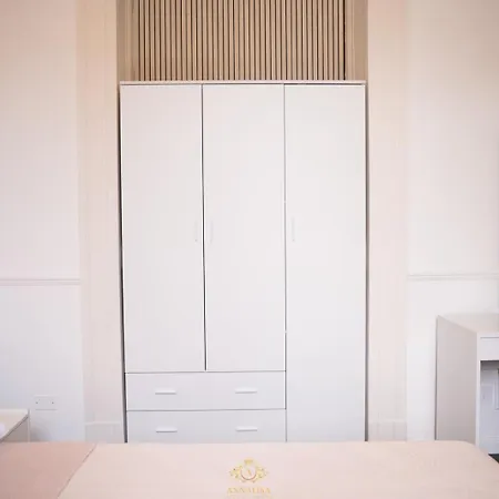Annalisa Luxury 4* Neapol